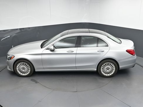 Used 2017 Mercedes-Benz C 300 4MATIC Sedan w/ Premium 3 Package image 44