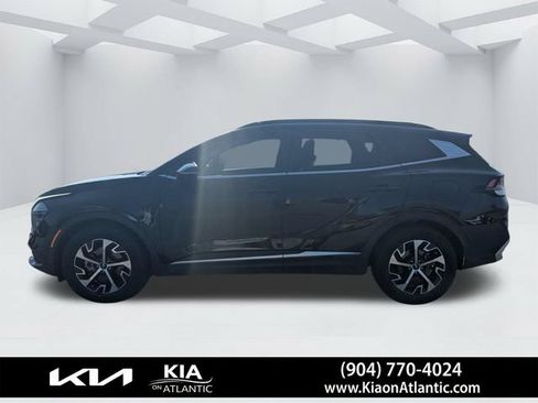 Used 2025 Kia Sportage EX w/ Premium Package FWD image 4
