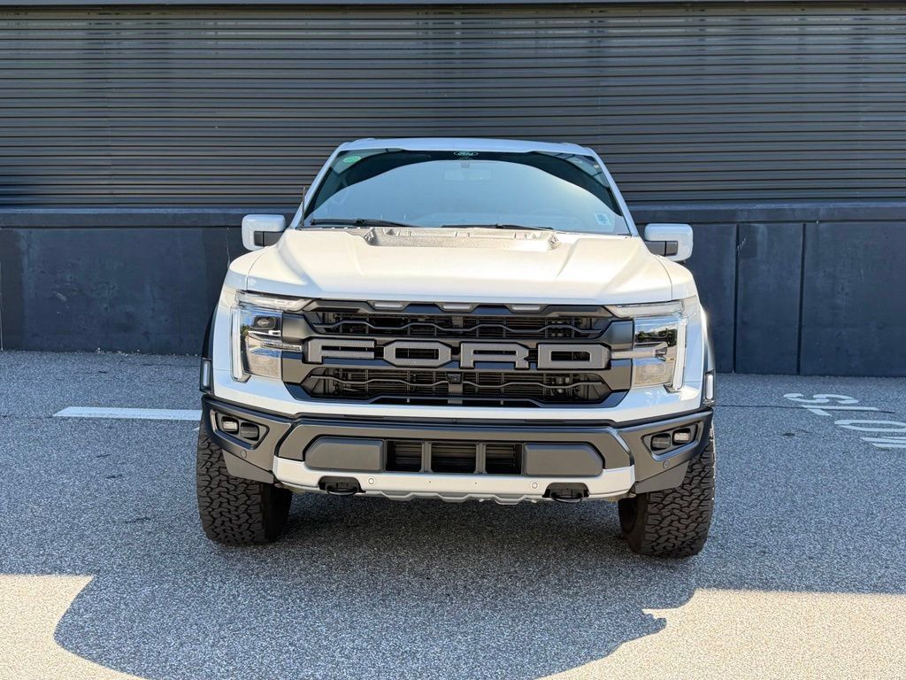Used 2025 Ford F150 Raptor AWD/4WD image 13