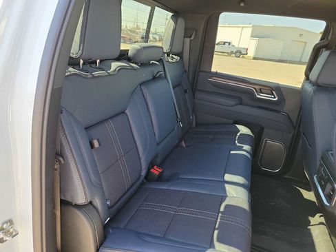 New 2026 Chevrolet Silverado 2500 High Country w/ Z71 Off-Road Package AWD/4WD image 17