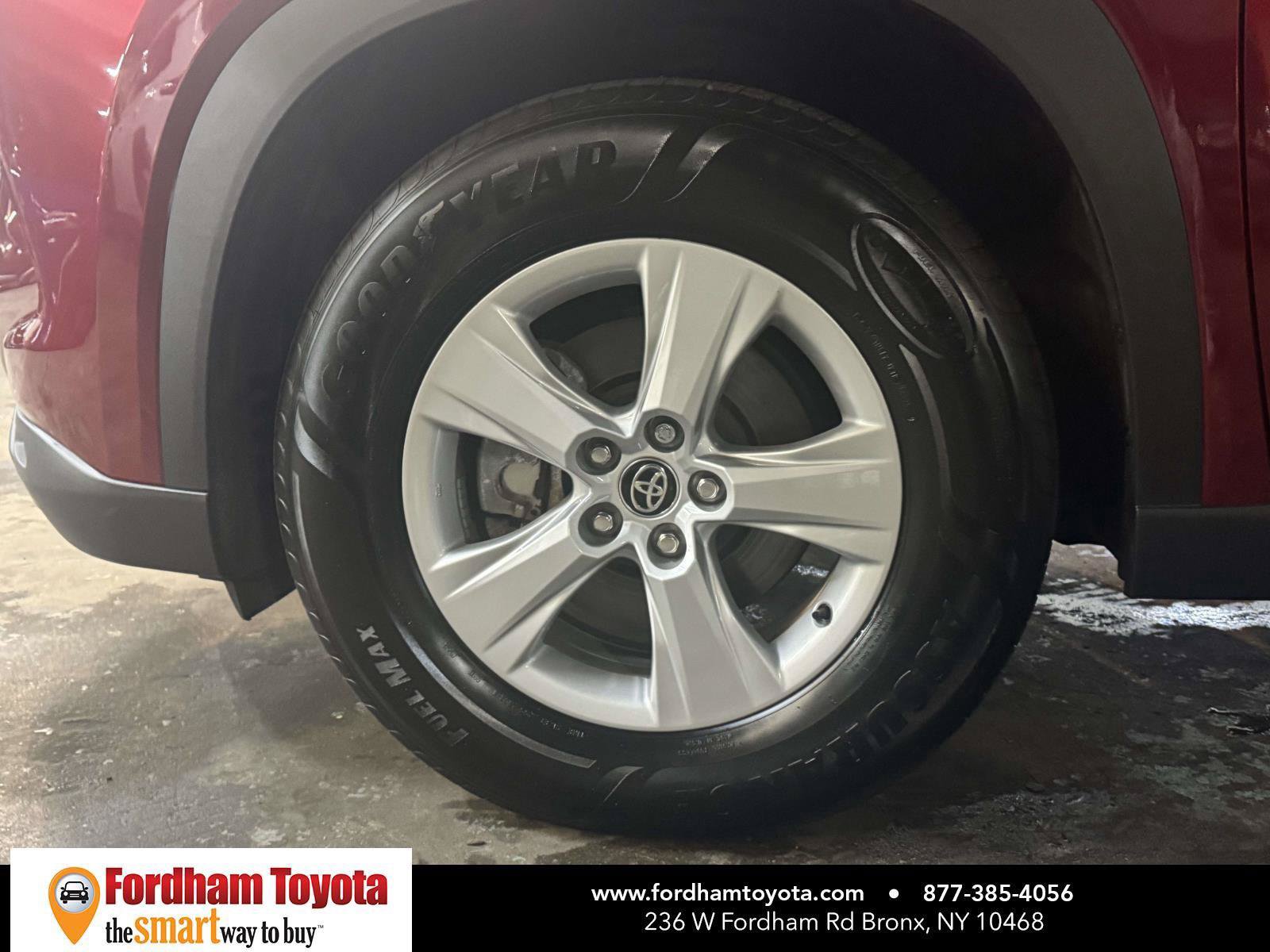 Used 2026 Toyota Grand Highlander AWD image 9