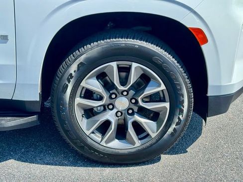 Used 2022 Chevrolet Tahoe LT RWD image 32