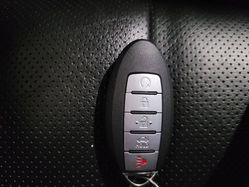 Used 2022 Nissan Murano SL image 32