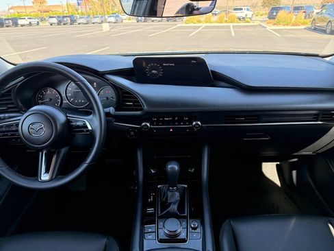 Used 2024 MAZDA MAZDA3 s FWD image 15