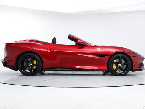 Certified 2023 Ferrari Portofino M RWD image 9