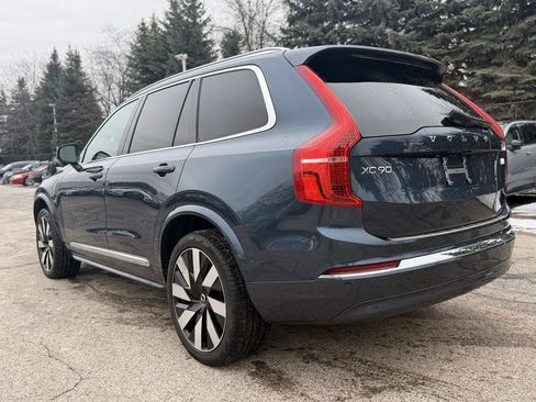 Used 2023 Volvo XC90 T8 Ultimate w/ Protection Package Premier image 4