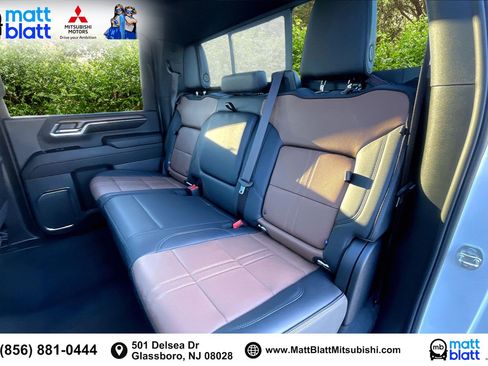 Used 2024 Chevrolet Silverado 2500 High Country w/ High Country Premium Package image 28