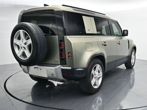 Used 2021 Land Rover Defender 110 SE AWD/4WD image 7