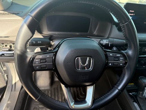 Used 2023 Honda Accord Touring image 18