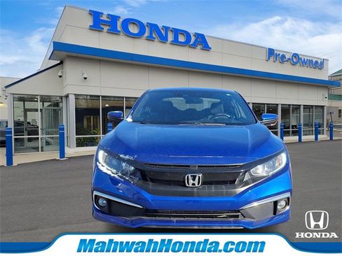Used 2020 Honda Civic EX image 2