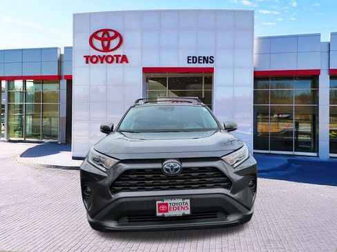 Certified 2021 Toyota RAV4 XLE Premium image 7