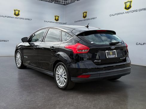 Used 2017 Ford Focus Electric Hatchback FWD image 3