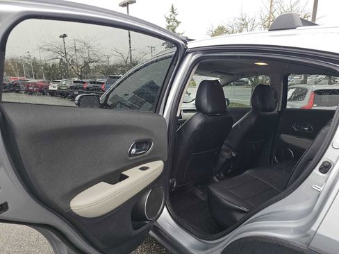 Used 2022 Honda HR-V EX image 18