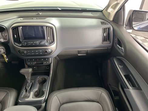 Used 2018 Chevrolet Colorado Z71 w/ Centennial Edition image 16