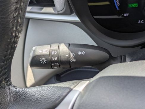 Used 2024 Toyota Sienna XLE image 15