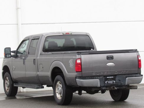 Used 2011 Ford F250 XLT w/ Camper Pkg image 5