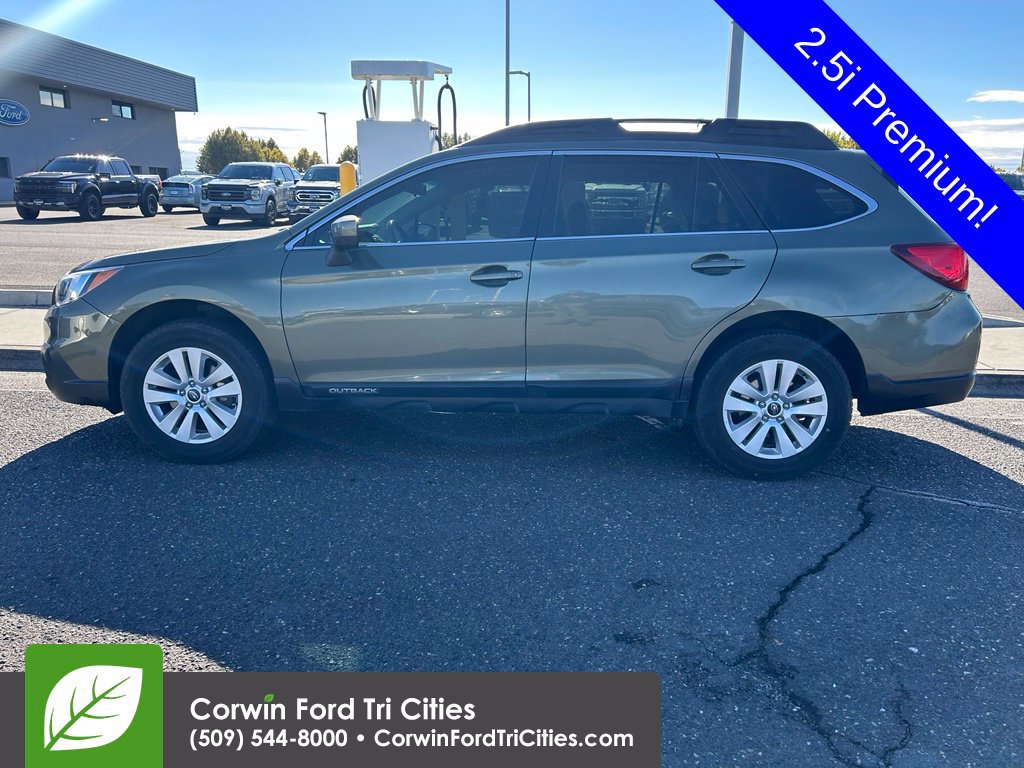 Used 2017 Subaru Outback 2.5i Premium AWD/4WD image 7