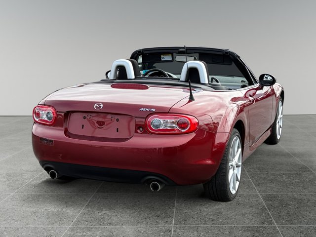 Used 2012 MAZDA MX-5 Miata Touring w/ Suspension Pkg RWD image 5