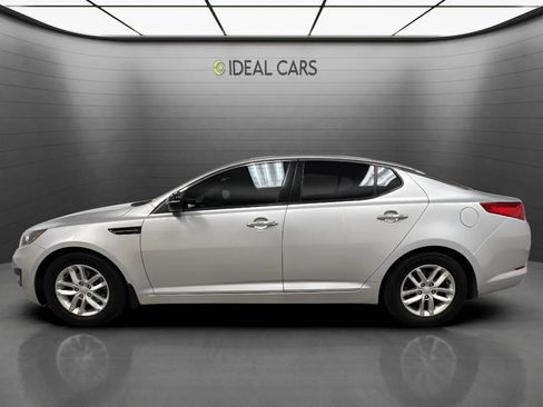Used 2013 Kia Optima LX FWD image 2