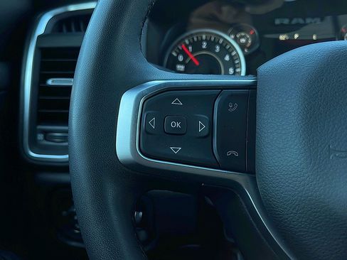 Used 2025 RAM 1500 Big Horn AWD/4WD image 11