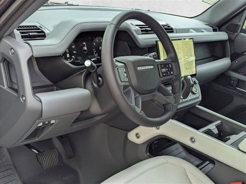 New 2026 Land Rover Defender 110 S AWD/4WD image 3