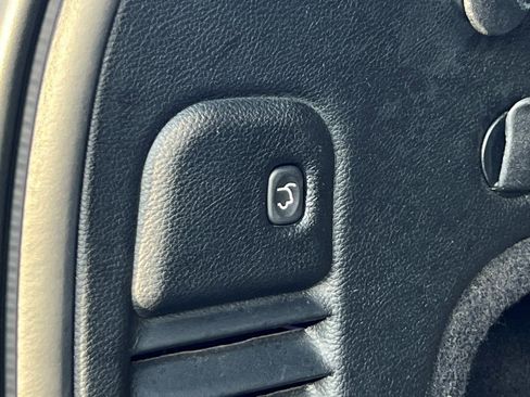 Used 2018 Jeep Grand Cherokee Altitude image 10