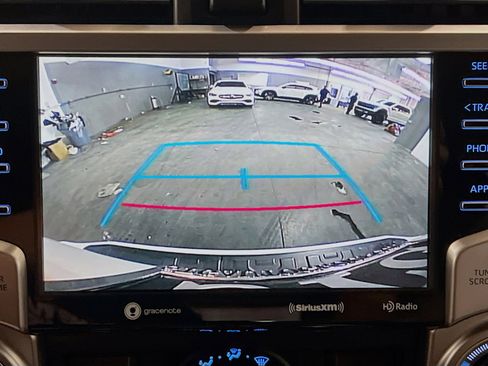 Used 2021 Toyota 4Runner SR5 Premium w/ Moonroof Package AWD/4WD image 10