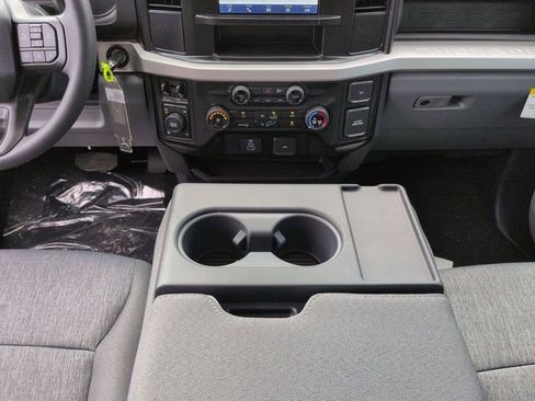 New 2026 Ford F250 XL w/ STX Appearance Package AWD/4WD image 19