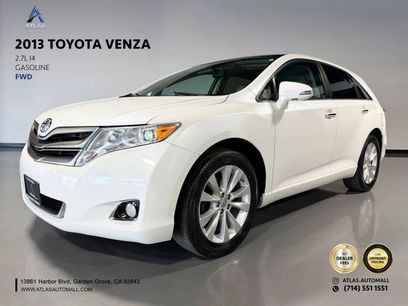 Used 2013 Toyota Venza XLE w/ XLE Premium Pkg