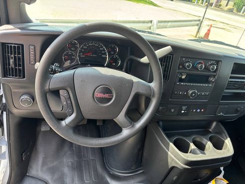 Used 2025 GMC Savana 2500 w/ Driver Convenience Package RWD image 12