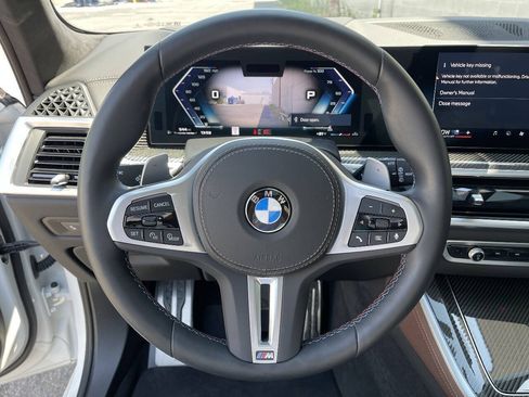 Used 2026 BMW X5 M60i AWD/4WD image 17
