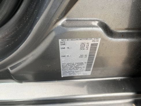 Used 2025 Nissan Altima 2.5 SV FWD image 29