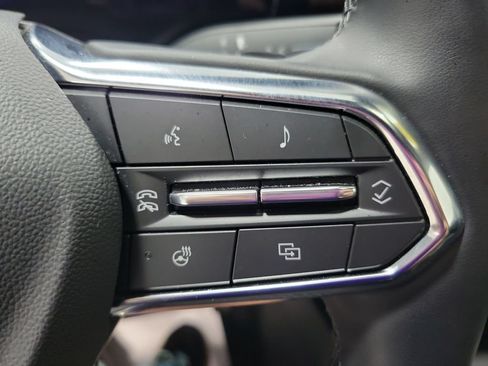 Used 2026 Chevrolet Equinox LT AWD/4WD image 33