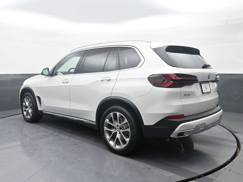 New 2026 BMW X5 xDrive40i AWD/4WD image 5