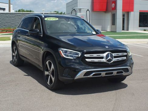 Used 2020 Mercedes-Benz GLC 300 image 2