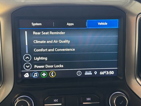 Used 2022 Chevrolet Silverado 1500 RST w/ Z71 Off-Road Package AWD/4WD image 44