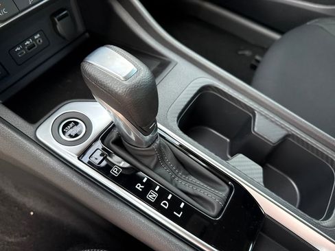 New 2025 Nissan Sentra SV image 22