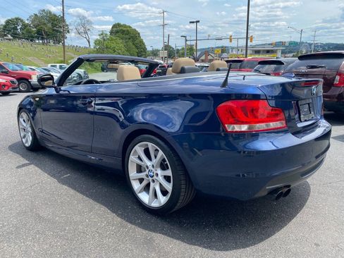Used 2012 BMW 135i Convertible w/ Premium Pkg RWD image 5