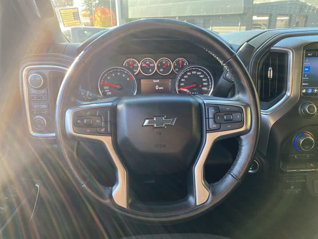 Used 2020 Chevrolet Silverado 1500 LT Trail Boss w/ Convenience Package AWD/4WD image 19