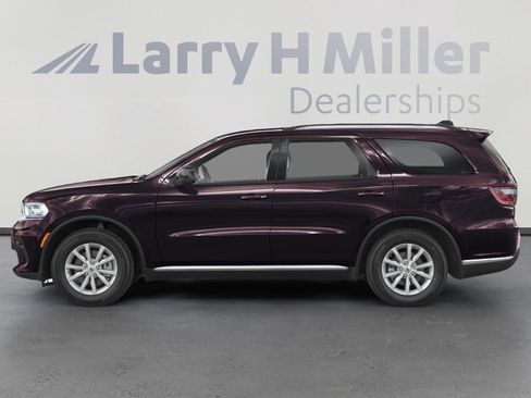 Used 2024 Dodge Durango GT AWD/4WD image 3