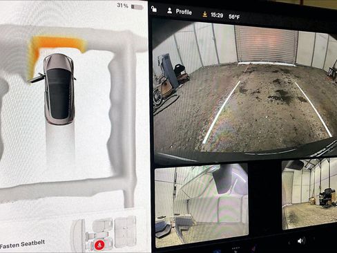 Used 2023 Tesla Model 3 Standard Range image 20