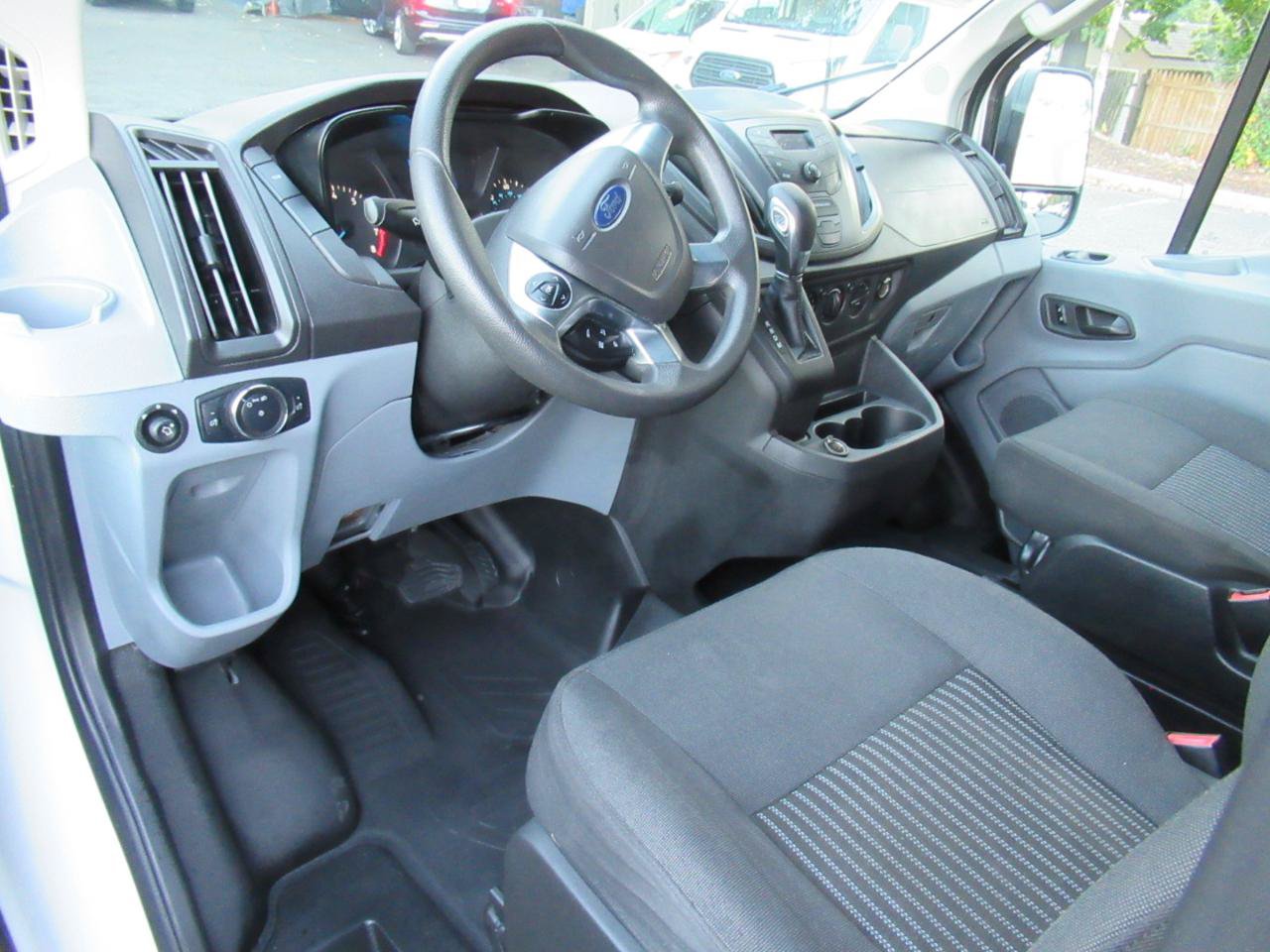 Used 2019 Ford Transit 250 130 Low Roof w/ Exterior Upgrade Package RWD image 19
