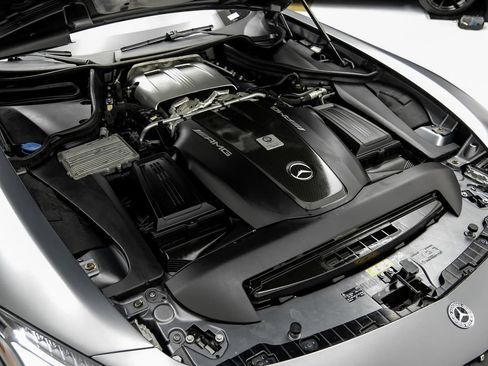 Used 2018 Mercedes-Benz AMG GT R image 51