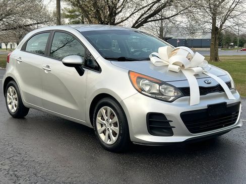 Used 2016 Kia Rio LX w/ Power Package image 3