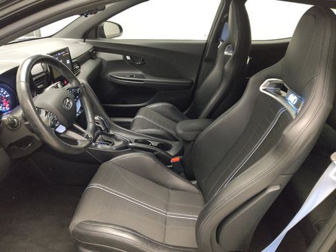 Used 2022 Hyundai Veloster N image 17