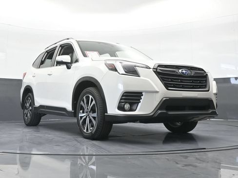 Used 2022 Subaru Forester Limited AWD/4WD image 62