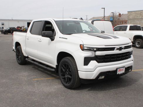 New 2026 Chevrolet Silverado 1500 RST w/ Rally Edition AWD/4WD image 3