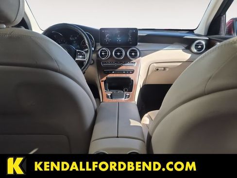 Used 2020 Mercedes-Benz GLC 300 4MATIC image 10
