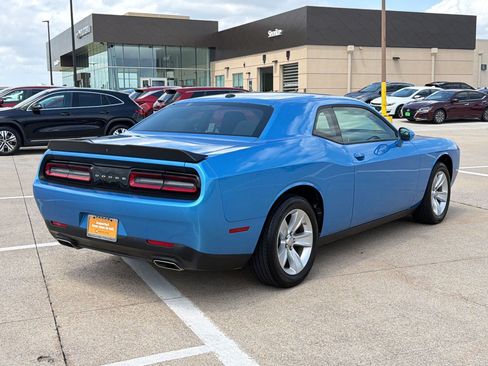 Certified 2023 Dodge Challenger SXT RWD image 9