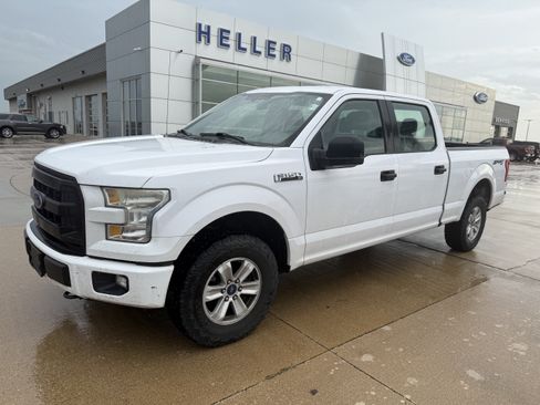Used 2015 Ford F150 XL w/ Equipment Group 101A Mid AWD/4WD image 3